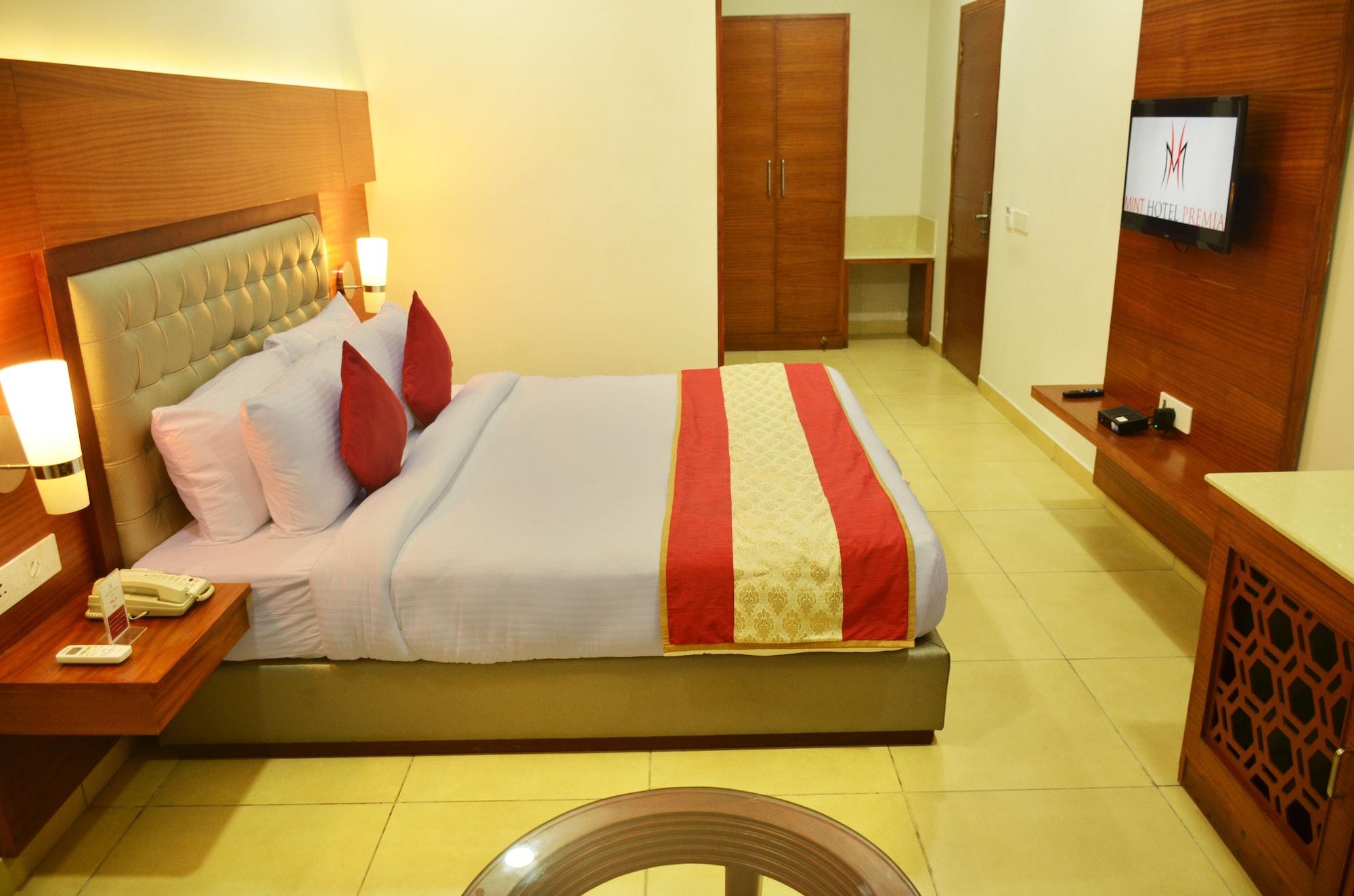 Mint Hotel Premia Chandigarh, Zirakpur Luaran gambar