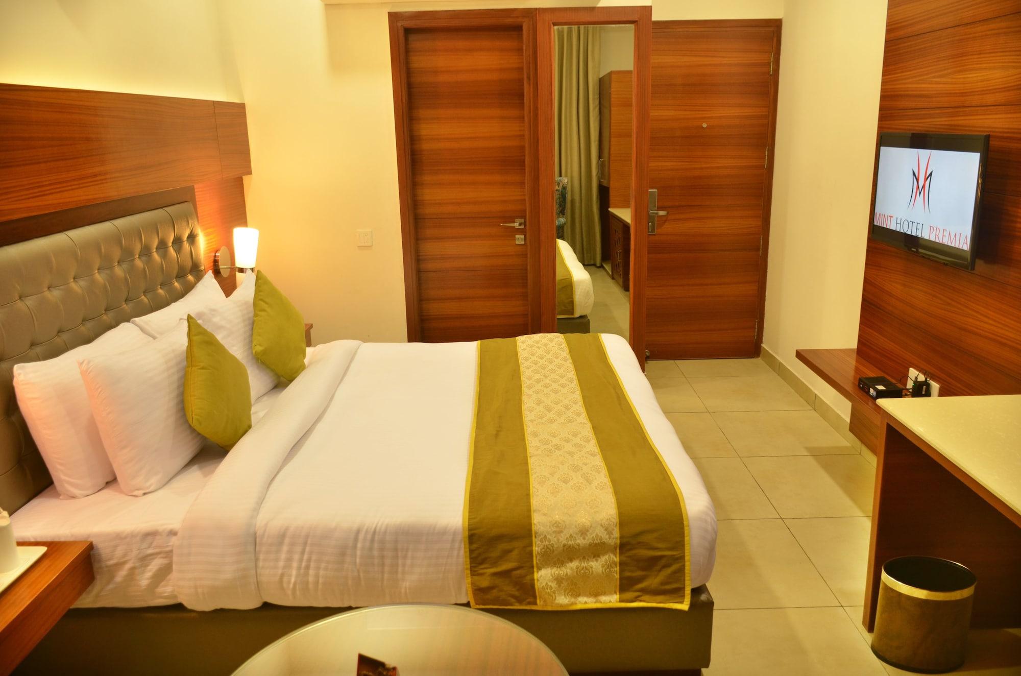 Mint Hotel Premia Chandigarh, Zirakpur Luaran gambar